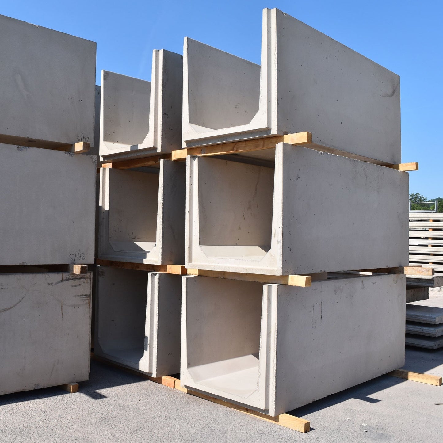 Slats for Slurry Channels