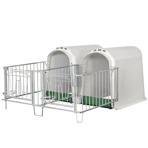 CalfOTel Comfort Duo with fenced area