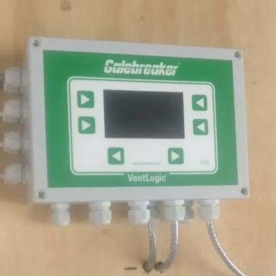 A Galebreaker Ventlogic control module - another high-quality image from GB! 🙃